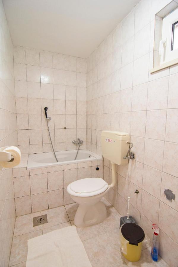 Villa Tereza Splitska Dış mekan fotoğraf