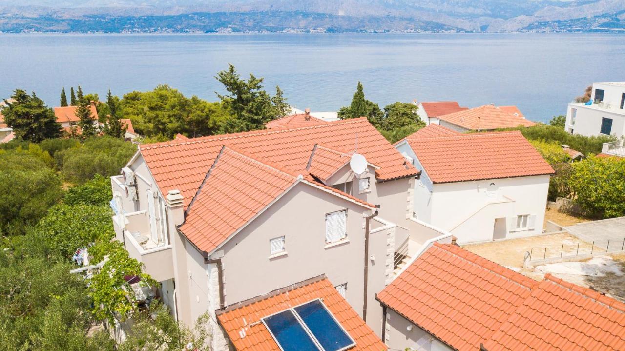 Villa Tereza Splitska Dış mekan fotoğraf